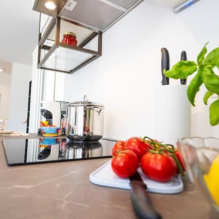 Rossini Home Pesaro Vicino Al Teatro Rossini By Yohome Eksteriør bilde